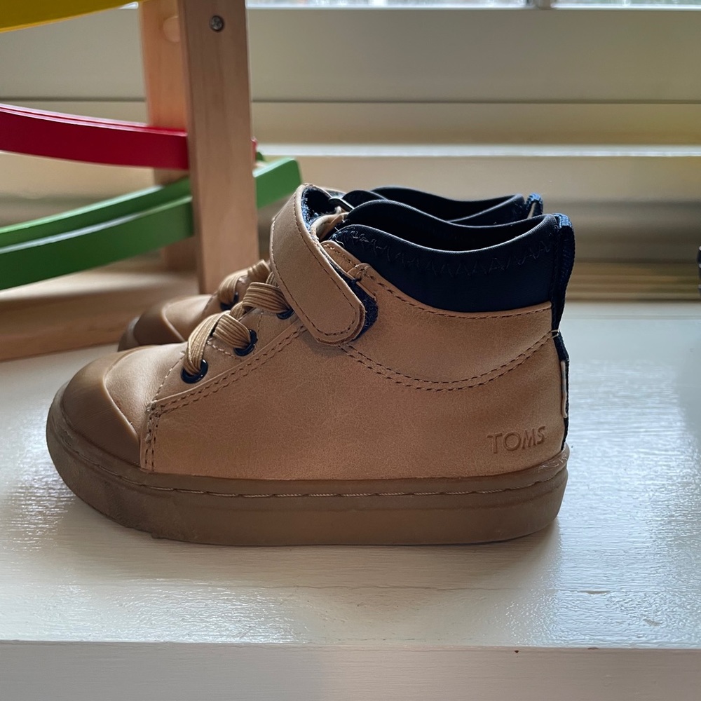 Toddler Toms boots